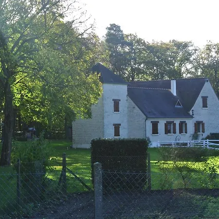Isle D Adam Country house *
