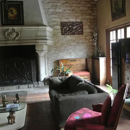 Isle D Adam Country house